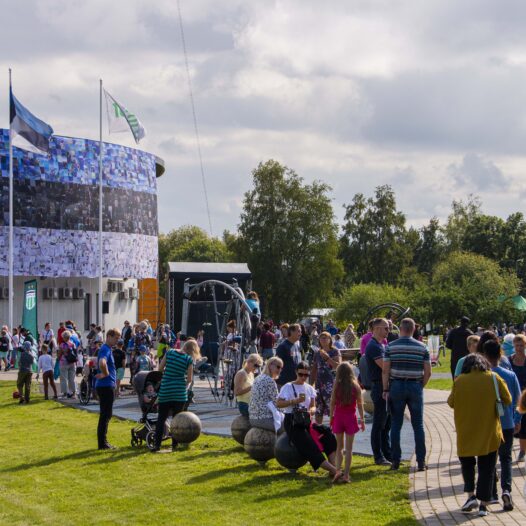 tallinna teletorn perepäev 2023 atraktsioonid - 2 - foto Triin Musting